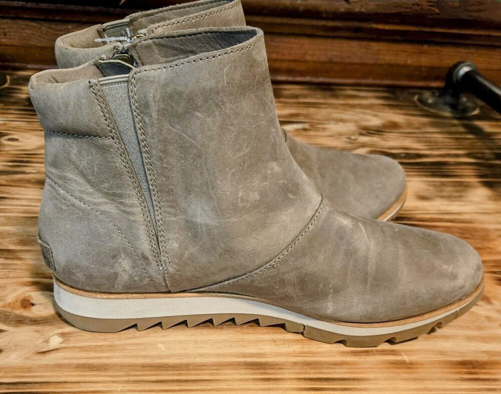 Sorel Harlow Leather Ankle Bootie Boots Womens Size 9 Waterproof Side Zip Flat